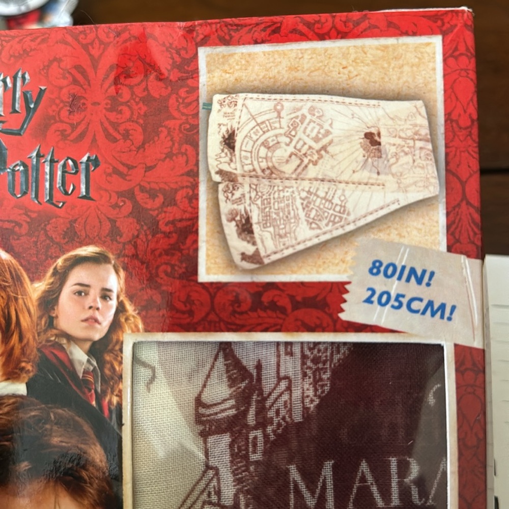 Harry Potter Marauder's Map Scarf New 80"/205cm - Picture 3 of 3